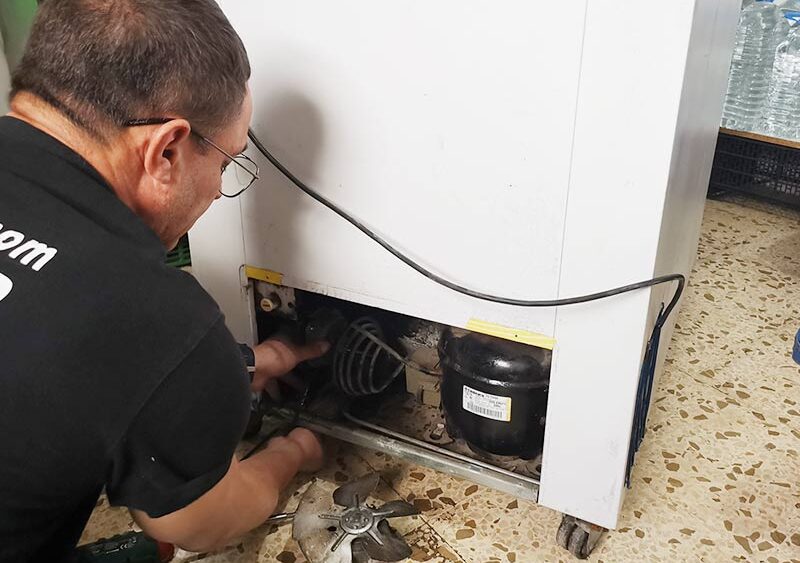 servicios de reparacion y mantenimiento de neveras y congeladores