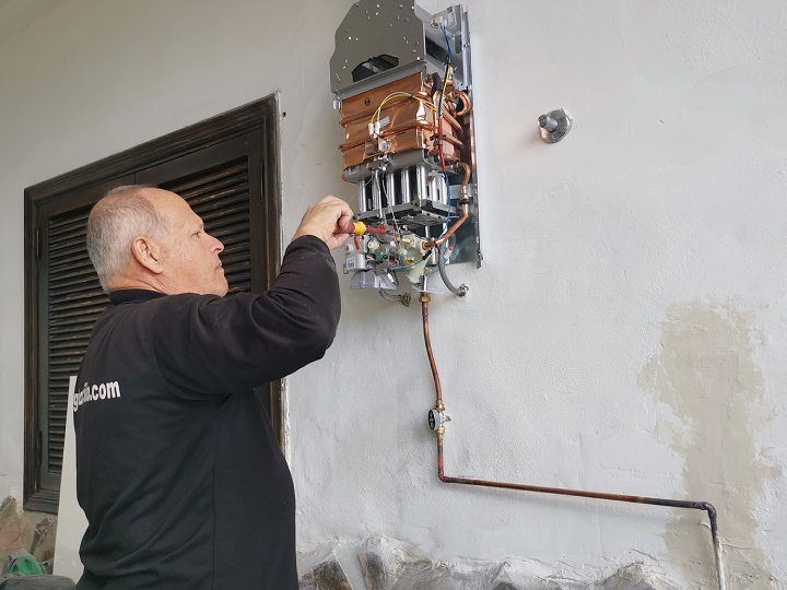 Calentador de gas no calienta el agua